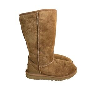 UGG‎ Classic Tall Boots
